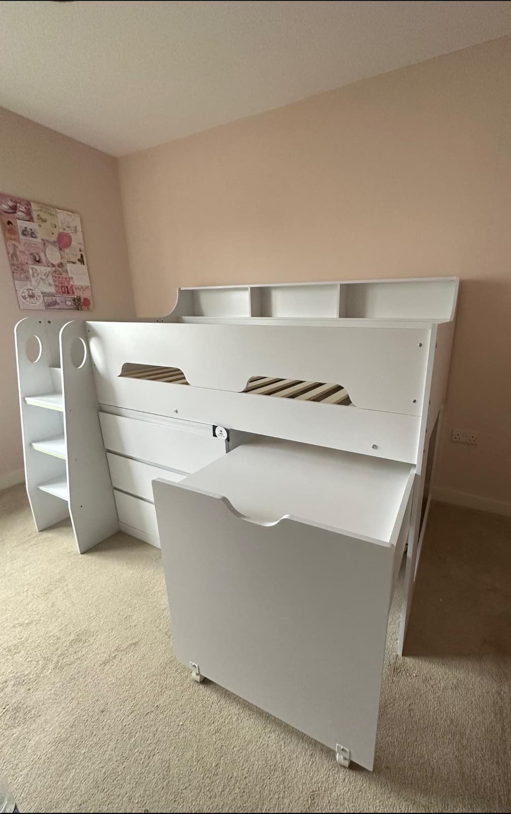 Kids bunkbed with under bed storage